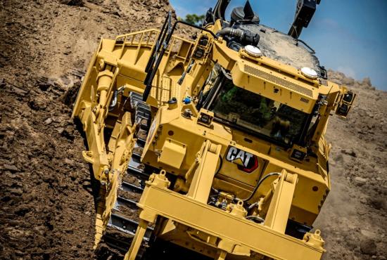 D8T Dozer and Cat GRADE with 3D Help You Get to Grade Faster