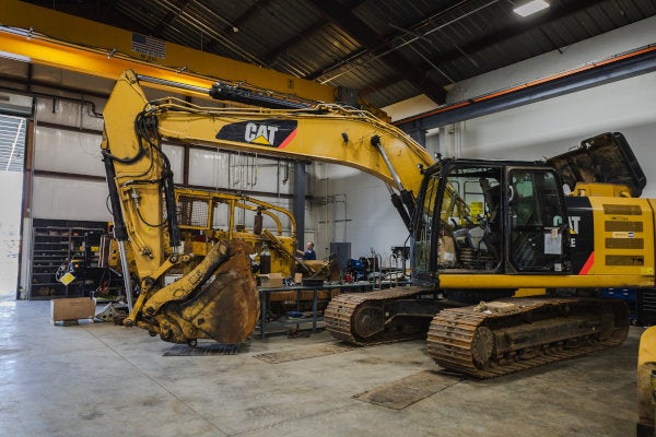 Hydraulic excavator service Ukiah