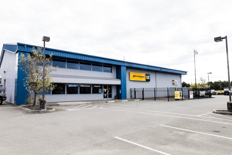 The front entrance of Peterson Cat in Fortuna, California
