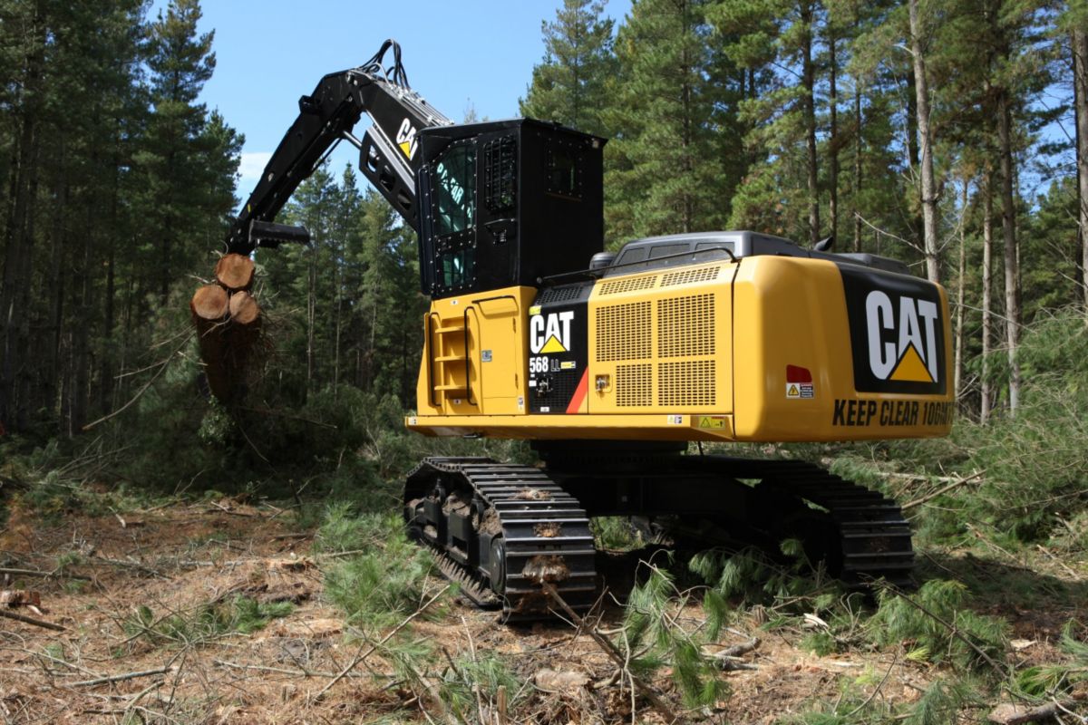 Ring Power CAT Retail Store. 1:50 Cat® 568 LL Log Loader