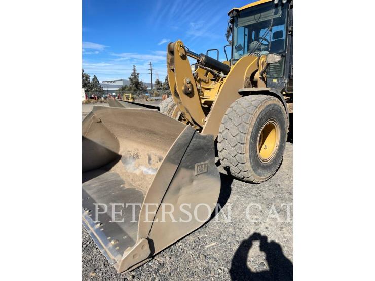 2019 CAT 930M