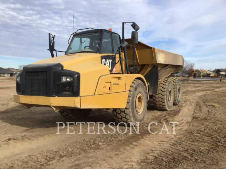 2013 CAT 740B