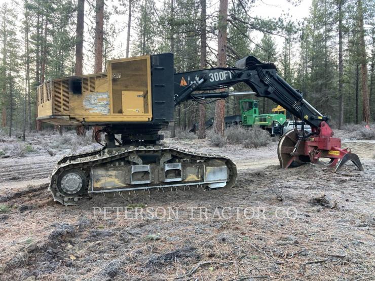 2015 Cat 552 II Forest Machine