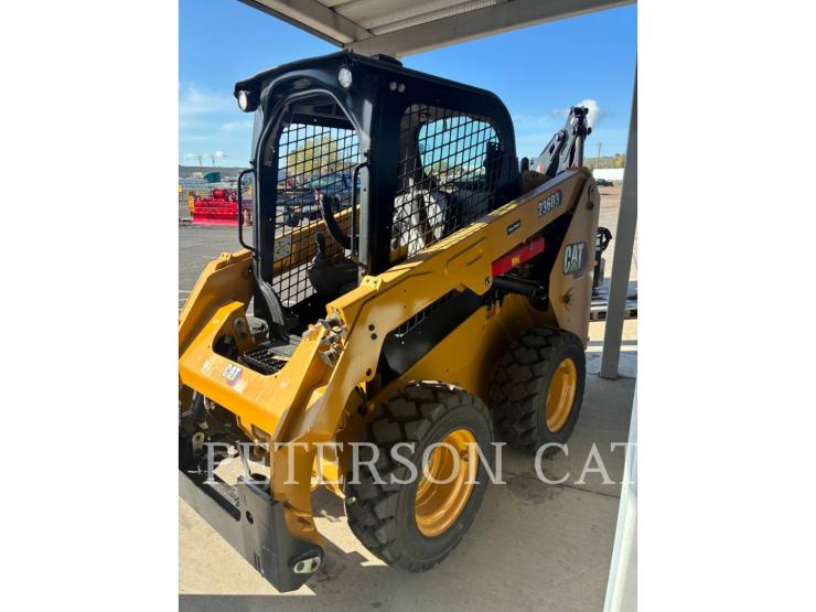2023 CAT 236D3