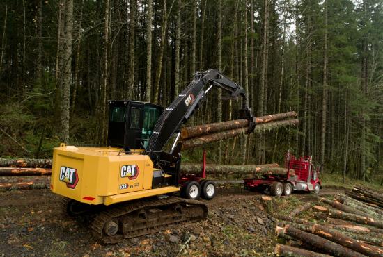 With 10% increased swing torque, the Cat FM538 can move timber quickly.