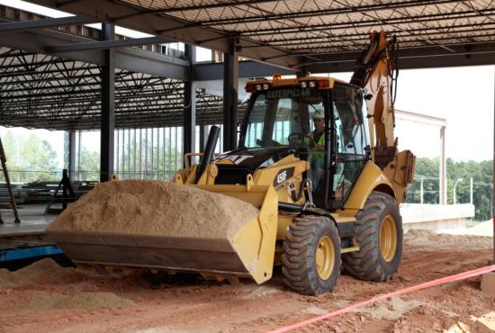 450F Backhoe Loader