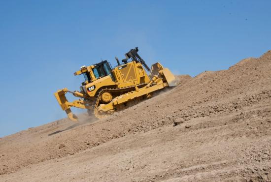 D8T Track-Type Tractor (Large Dozer)