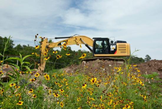 330F L Medium Hydraulic Excavator