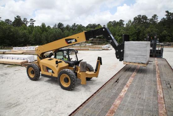 TL943C with Stabilizers Telehandler