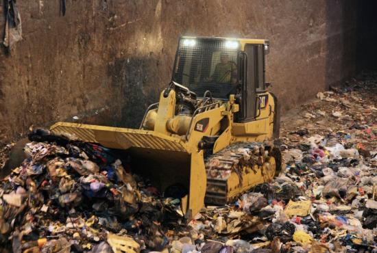 963K WH Waste Handler Track Loader