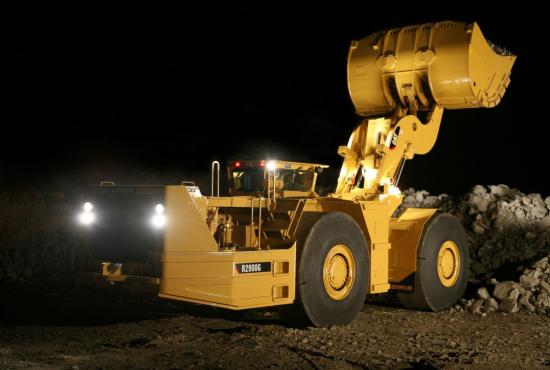 R2900G Underground Mining Load-Haul-Dump (LHD) Loader