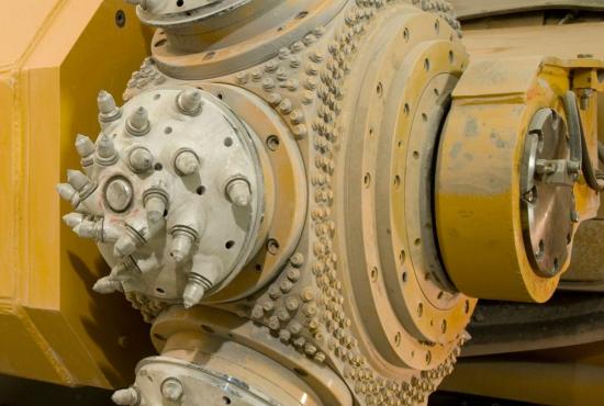 Rock Straight System: Hard Rock Longwall Mining System for Low Seam Deposits