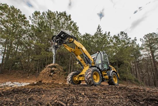 906M Compact Wheel Loader