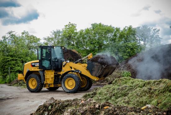 910M Compact Wheel Loader