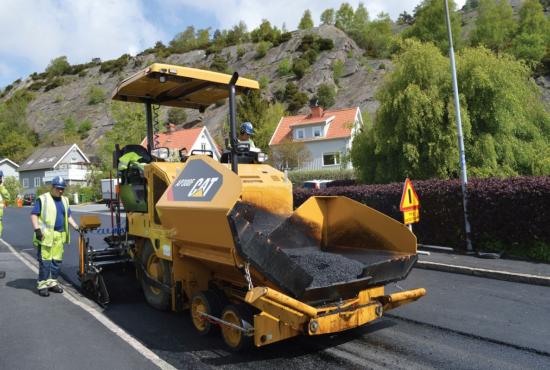 AP300F Wheel Asphalt Paver