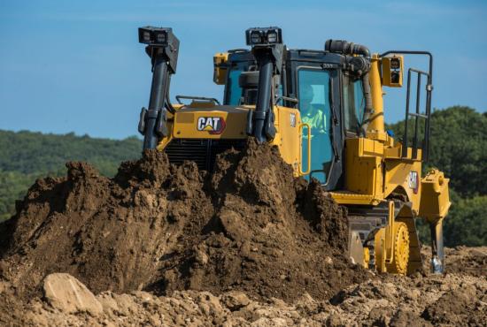 D8T Bulldozer Has the Power for A Heavy Push