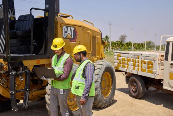 120 GC Motor Grader servicing