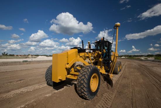 160 Motor Grader  prepping job site