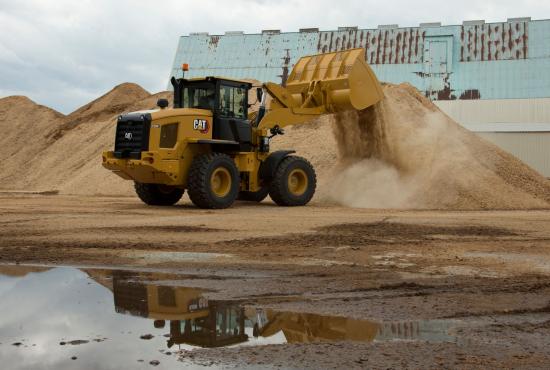 Cat® 930M Small Wheel Loader