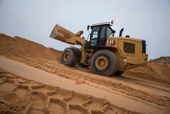 Cat® 938M Aggregate Handler