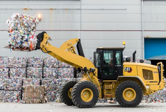 Cat® 938M Waste Handler