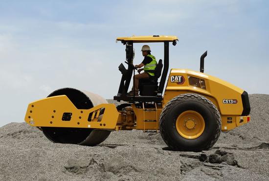 CS13 GC Vibratory Soil Compactor