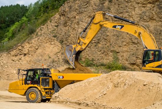 730 Three Axle Articulated Truck