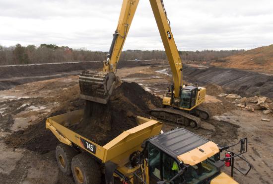 340 LRE loading a truck 