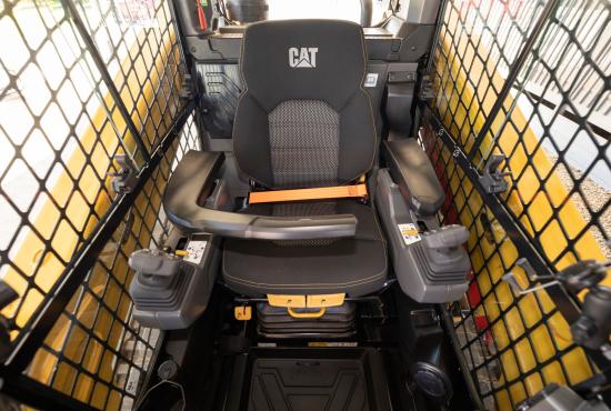 270 XE Skid Steer Loader