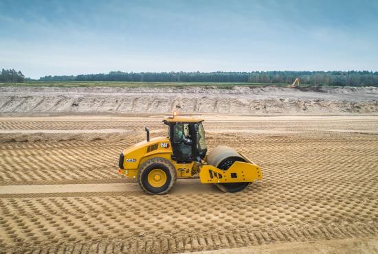 CS13 GC Vibratory Soil Compactor