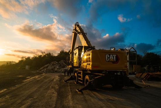 MH3032 Material Handler