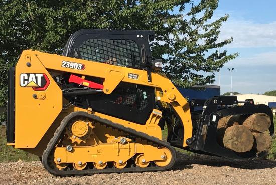 Cat® 239D3 Compact Track Loader