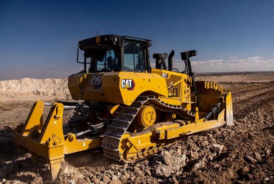D7 Dozer is Balanced for Ripping
