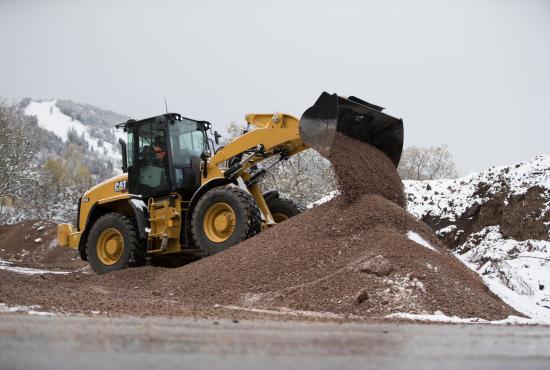 Cat® 914 Compact Wheel Loader