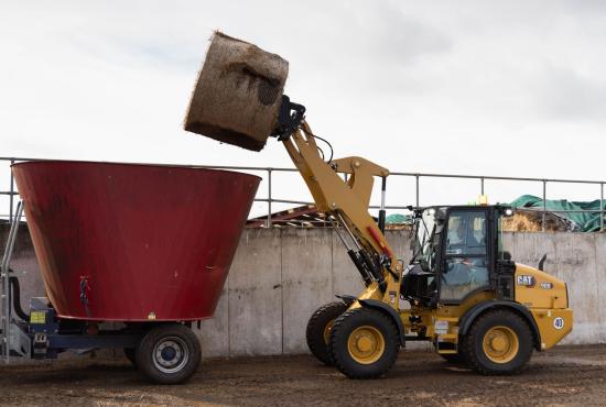 Cat® 908 Compact Wheel Loader High Lift