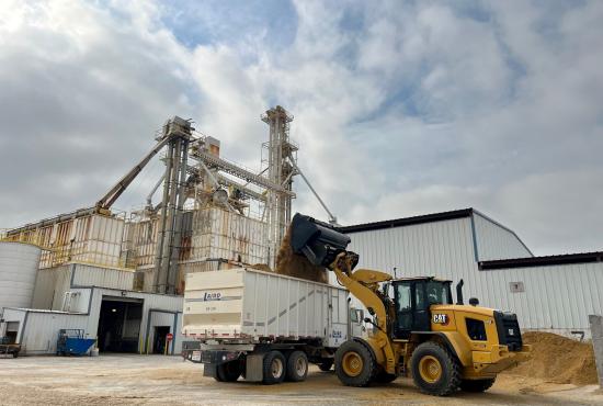 Cat® 930 Small Wheel Loader