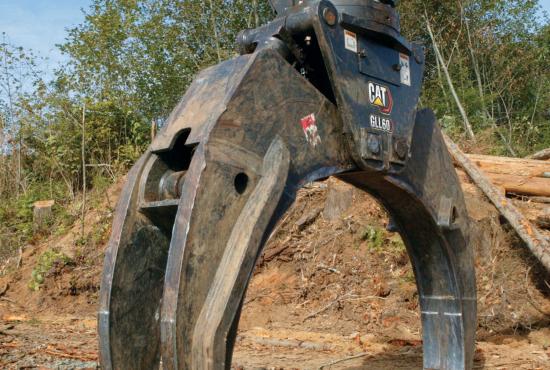 Grapple service points are easily accessible at ground level