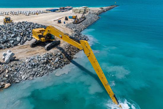 Reinforcements in the front linkage and frame allow digging power at a distance without sacrificing durability. A heavier counterweight than equivalent standard reach excavators provides greater stability. Get added versatility with optional tool control for select hydro-mechanical tools