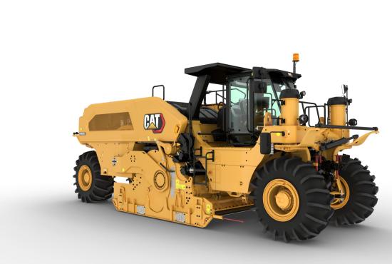 RM800 reclaimer/stabilizer front, right side.