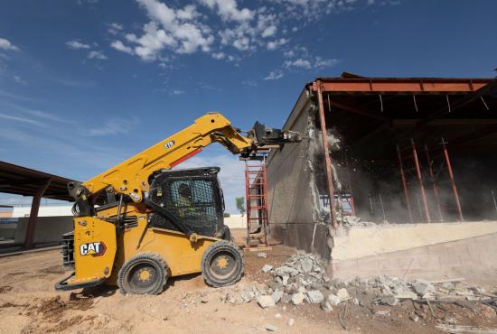 270 Skid Steer Loader