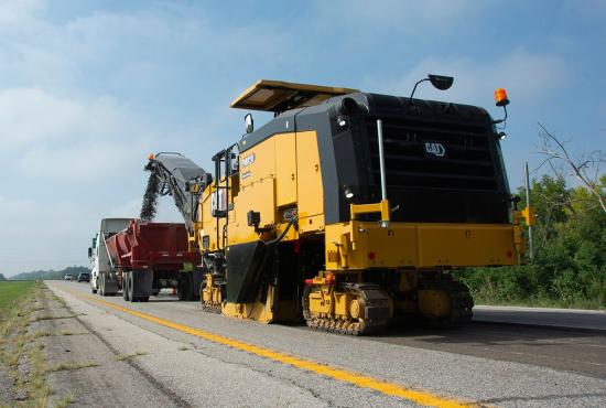 Cat PM820 Cold Planer