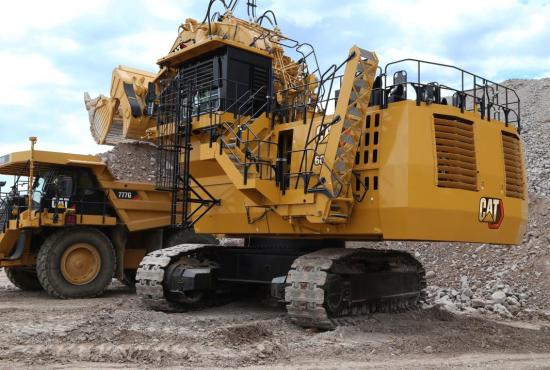 6030 Face Shovel Side View