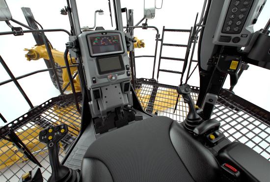 Operator environment on the 16 motor grader