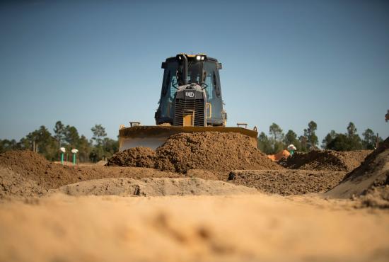 Cat® D2 Small Dozer