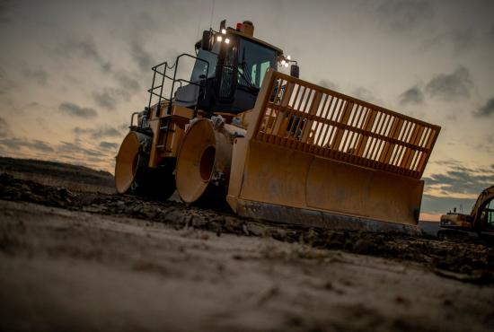 816 Landfill Compactor