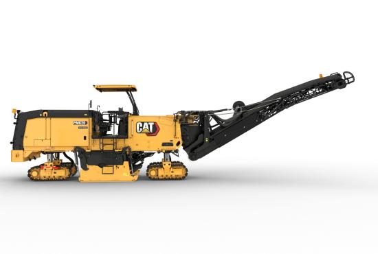 Right side view of the Cat PM620 cold planer