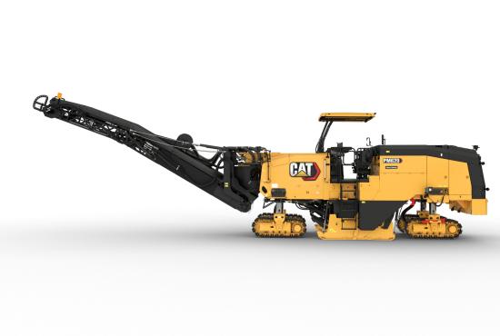 Left side view of the Cat PM620 cold planer