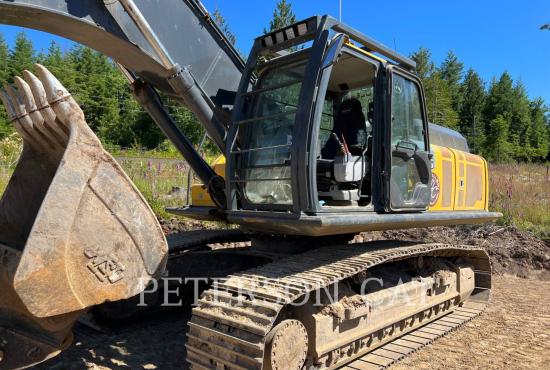 2015 DEERE 350G FOREST MACHINE