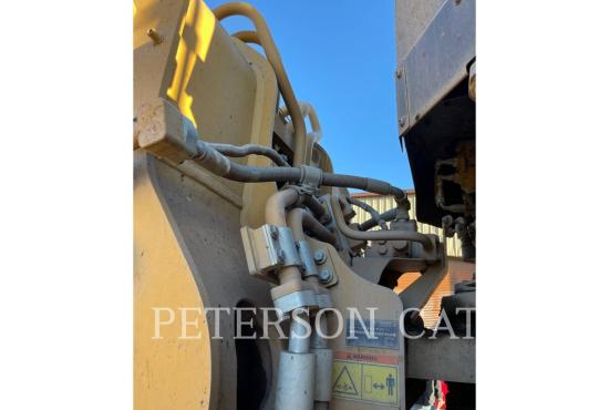 2020 CAT 988K
