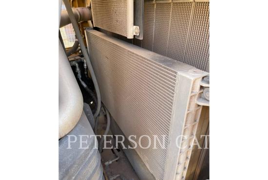 2020 CAT 988K
